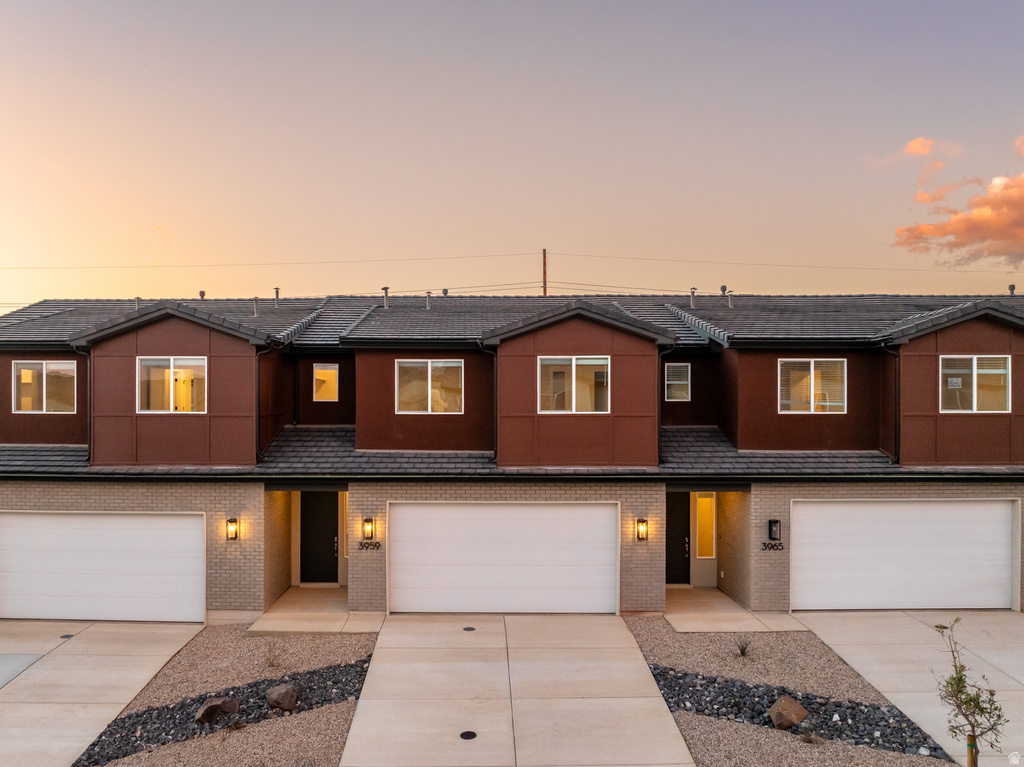 3996 E Razor Dr #124