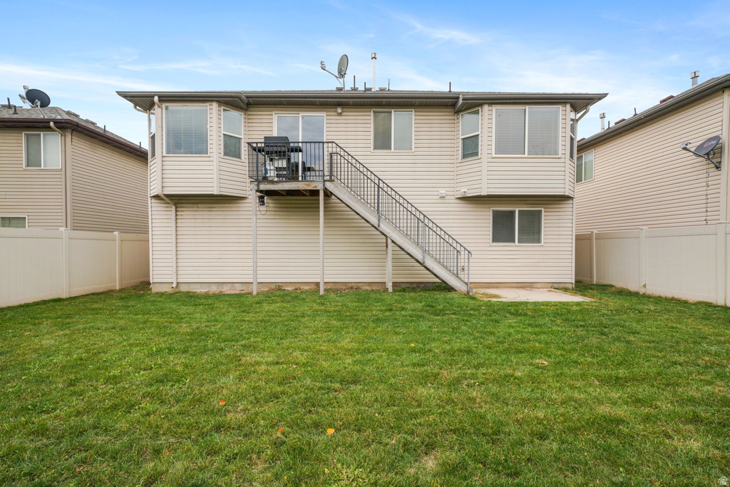 1036 N CHIDESTER DR North Salt Lake, UT 84054