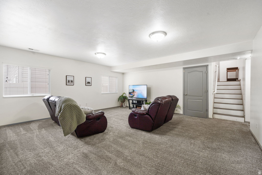 1036 N CHIDESTER DR North Salt Lake, UT 84054