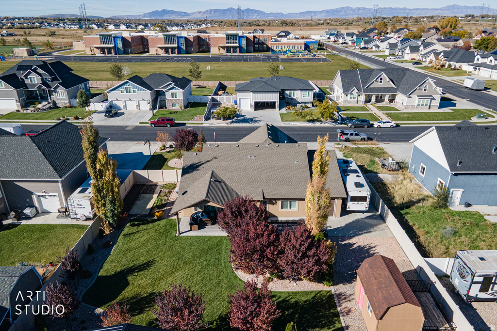 3356 N 2900 W Farr West, UT 84404