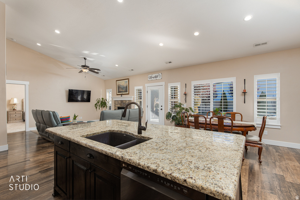 3356 N 2900 W Farr West, UT 84404