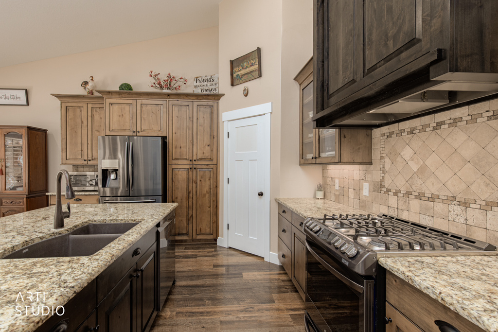 3356 N 2900 W Farr West, UT 84404