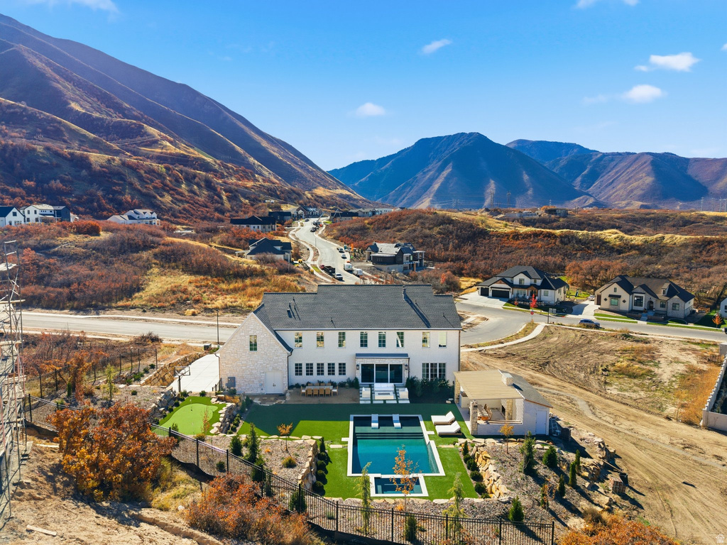 251 E MAPLE RIDGE DR Mapleton, UT 84664