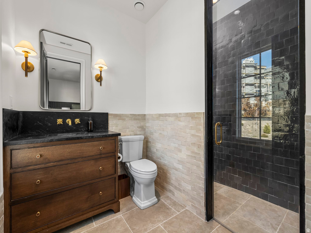 251 E MAPLE RIDGE DR Mapleton, UT 84664