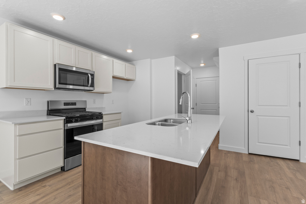 4420 N BUCKSTONE WAY #1085 Lehi, UT 84048