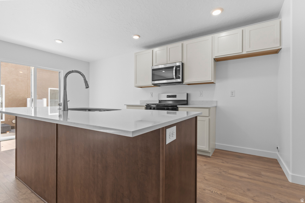 4420 N BUCKSTONE WAY #1085 Lehi, UT 84048