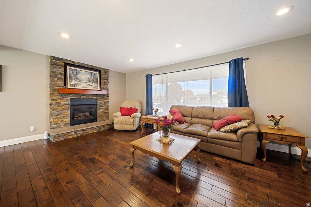 1377 W PINEWOOD DR Taylorsville, UT 84123