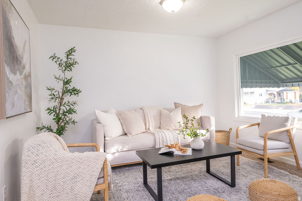 3289 S LINCOLN AVE Ogden, UT 84401