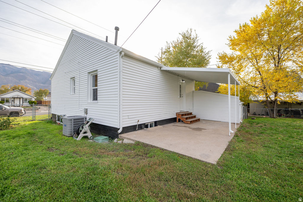 3289 S LINCOLN AVE Ogden, UT 84401