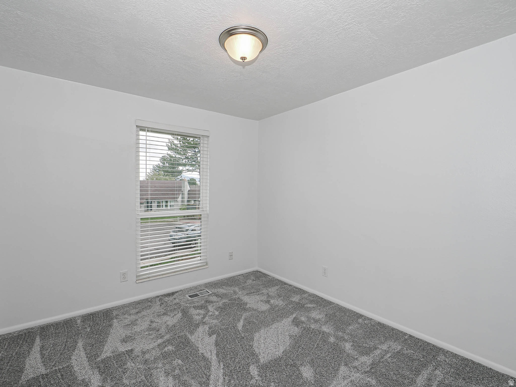 5584 S DANUBE CIR Taylorsville, UT 84118