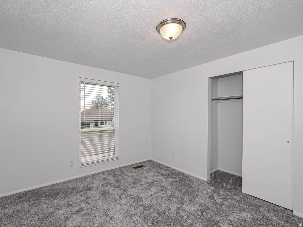 5584 S DANUBE CIR Taylorsville, UT 84118