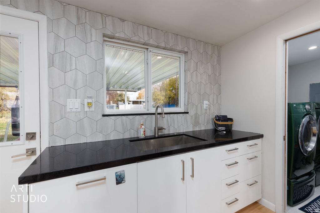 1916 W GREGORY DR Layton, UT 84041