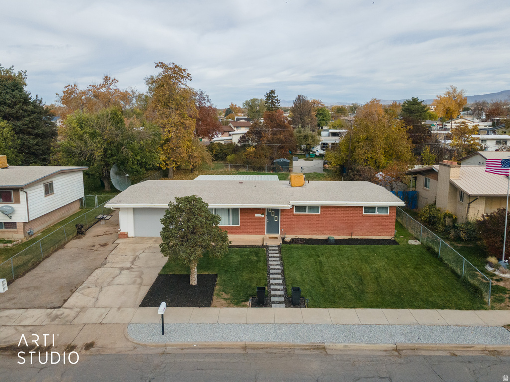 1916 W GREGORY DR Layton, UT 84041