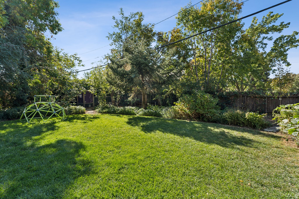 3214 MELBOURNE ST Salt Lake City, UT 84106