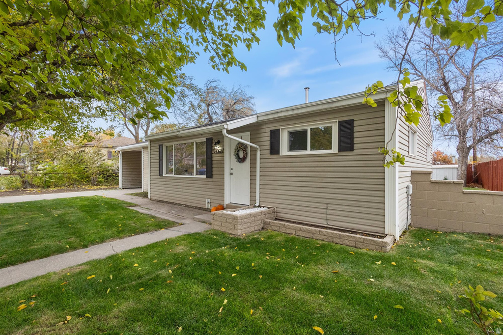 4362 W 5015 S Kearns, UT 84118