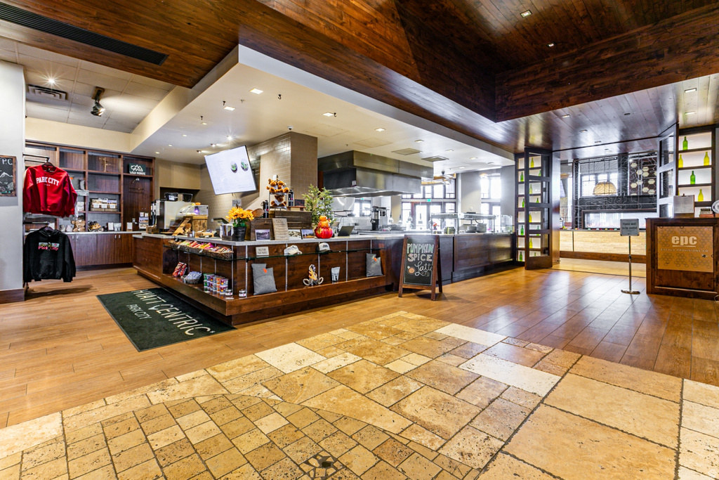 3551 N ESCALA CT #313 Park City, UT 84098