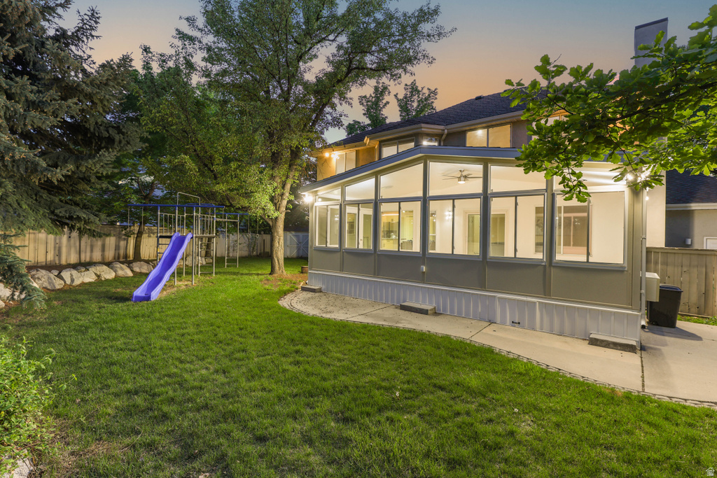 8017 S SHOWCASE LN Sandy, UT 84094