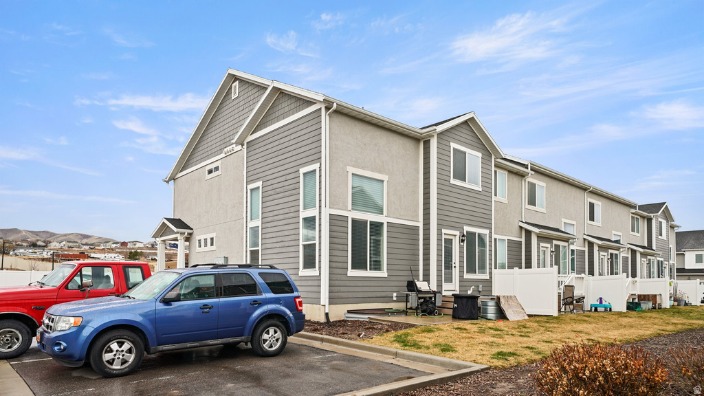 1606 N 4230 W Lehi, UT 84043