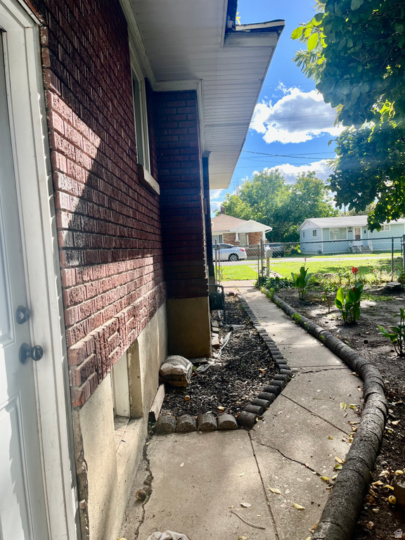 626 CHESTER ST Ogden, UT 84404