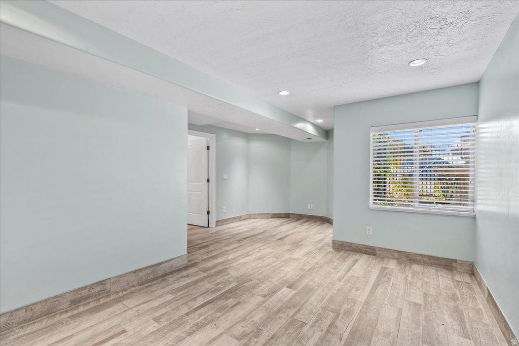 2541 E STONEBURY LOOP RD Springville, UT 84663