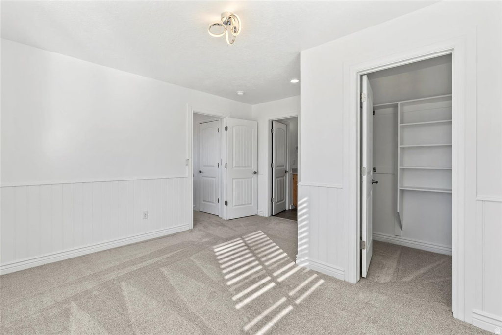 2541 E STONEBURY LOOP RD Springville, UT 84663