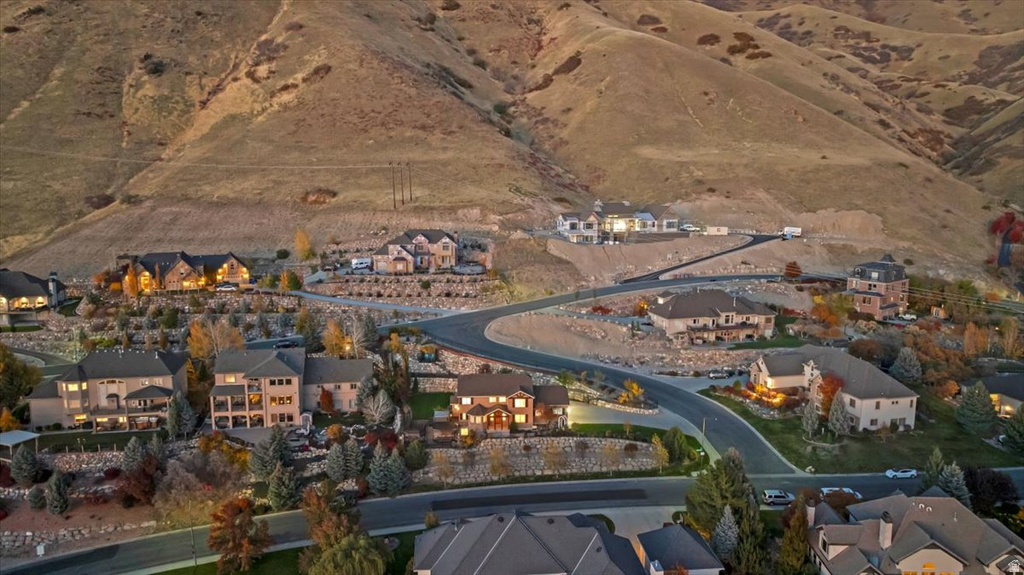 2541 E STONEBURY LOOP RD Springville, UT 84663