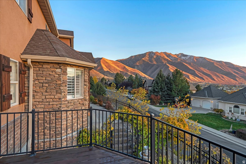 2541 E STONEBURY LOOP RD Springville, UT 84663