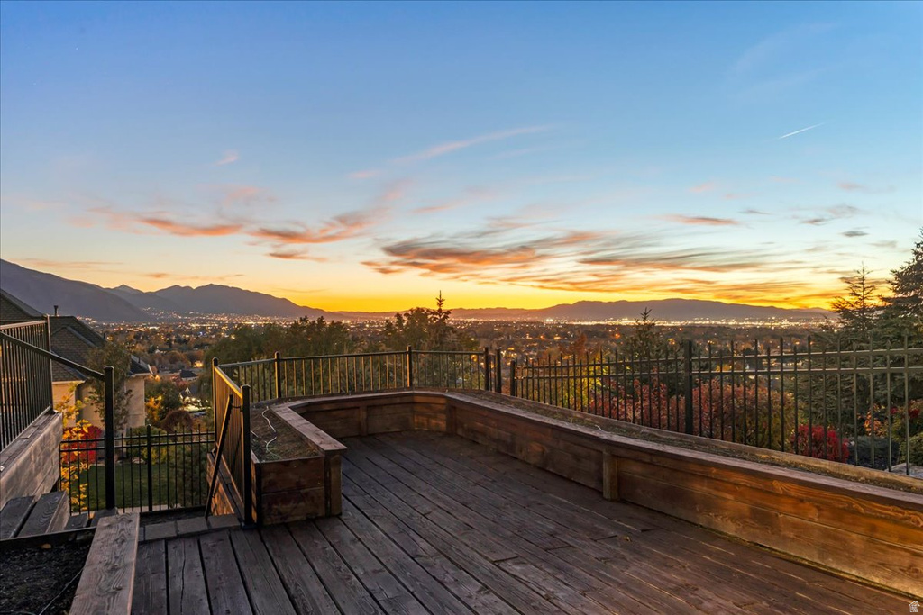 2541 E STONEBURY LOOP RD Springville, UT 84663