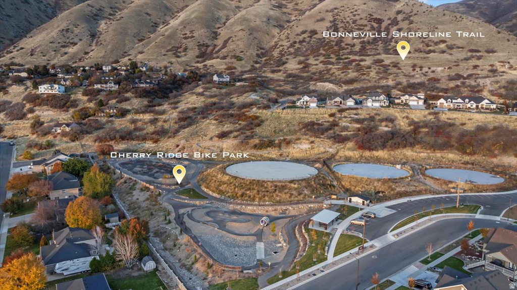 2541 E STONEBURY LOOP RD Springville, UT 84663