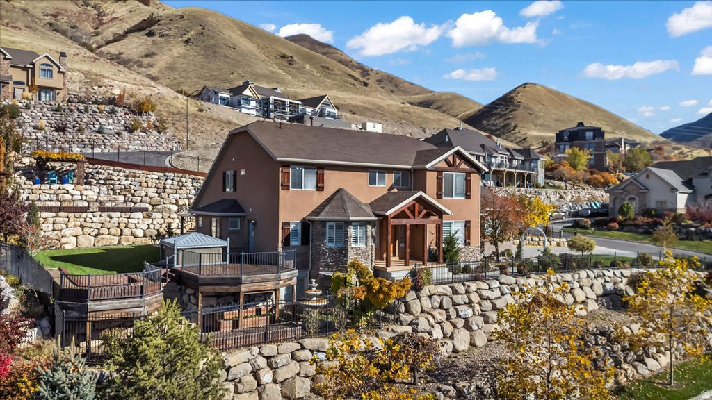 2541 E STONEBURY LOOP RD Springville, UT 84663