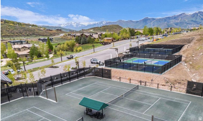 9452 N VALE CIR Kamas, UT 84036