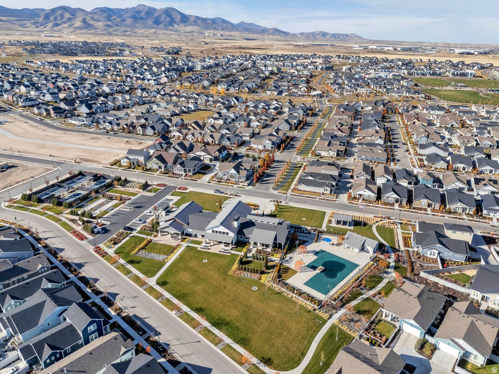 11721 S GANNET WAY South Jordan, UT 84009