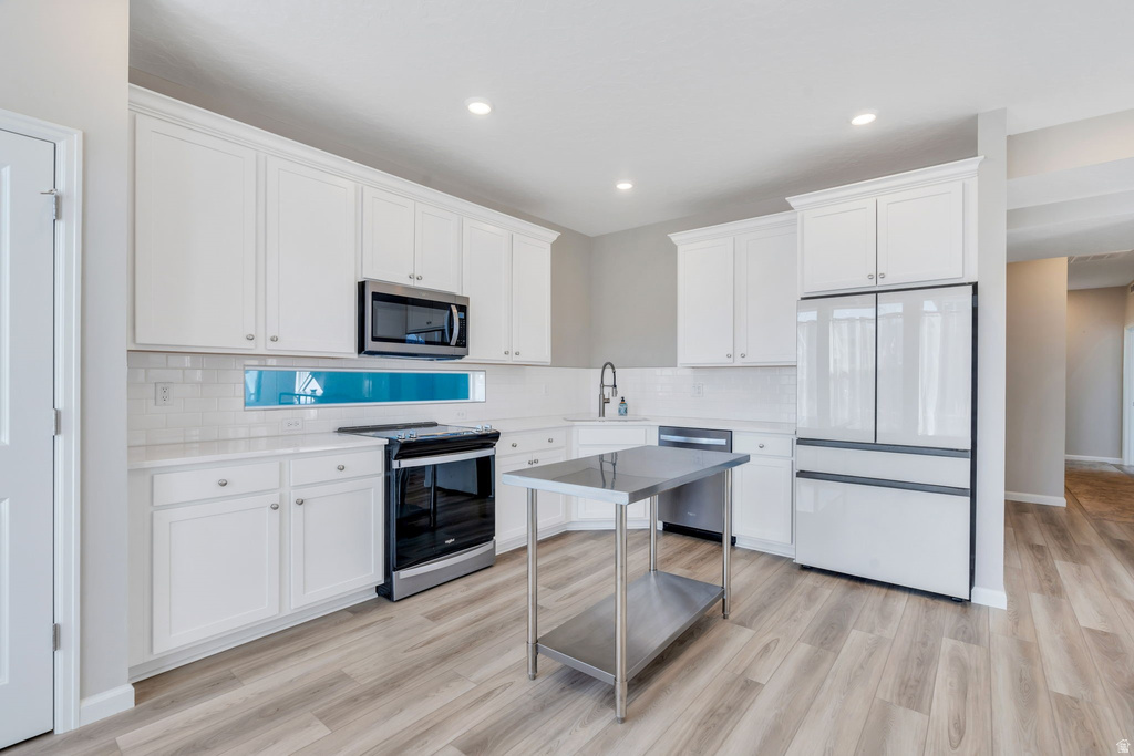 11721 S GANNET WAY South Jordan, UT 84009