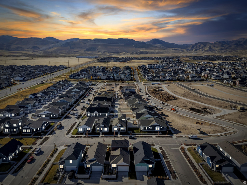 11721 S GANNET WAY South Jordan, UT 84009