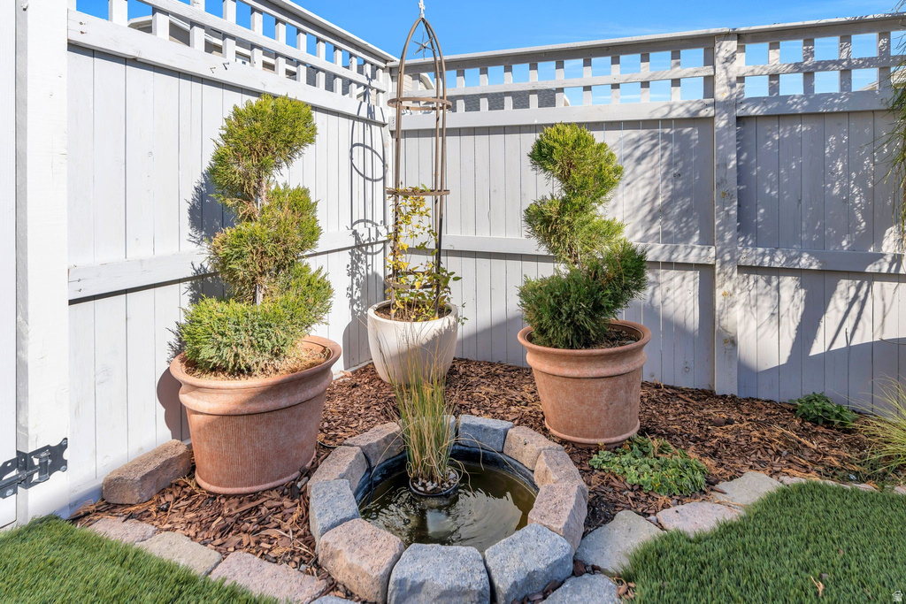 11721 S GANNET WAY South Jordan, UT 84009