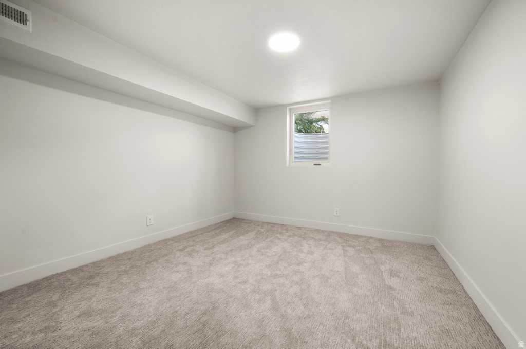 1371 E SKYVIEW DR Millcreek, UT 84124