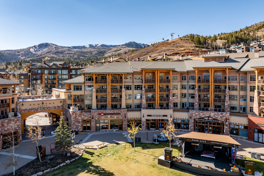 3720 SUNDIAL CT #B203 Park City, UT 84098