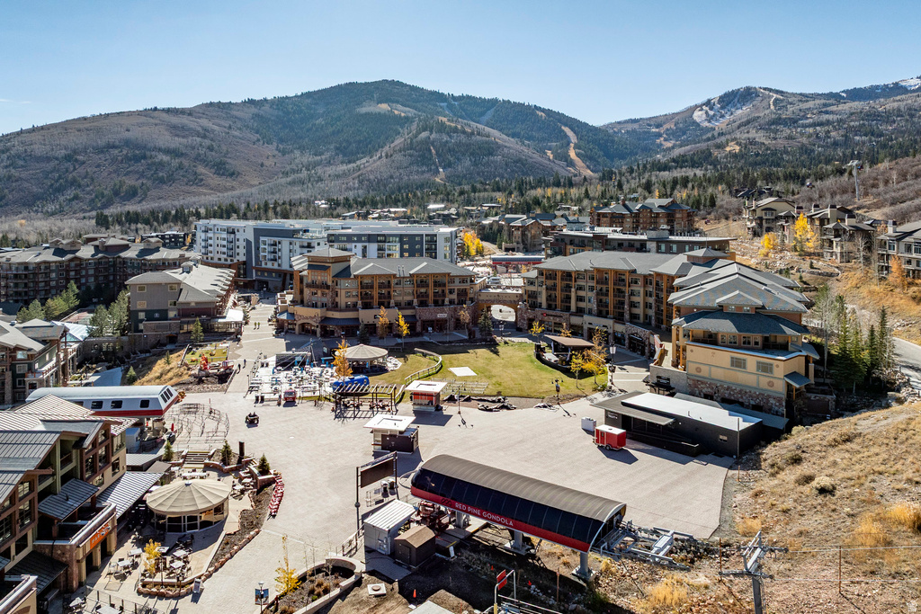 3720 SUNDIAL CT #B203 Park City, UT 84098