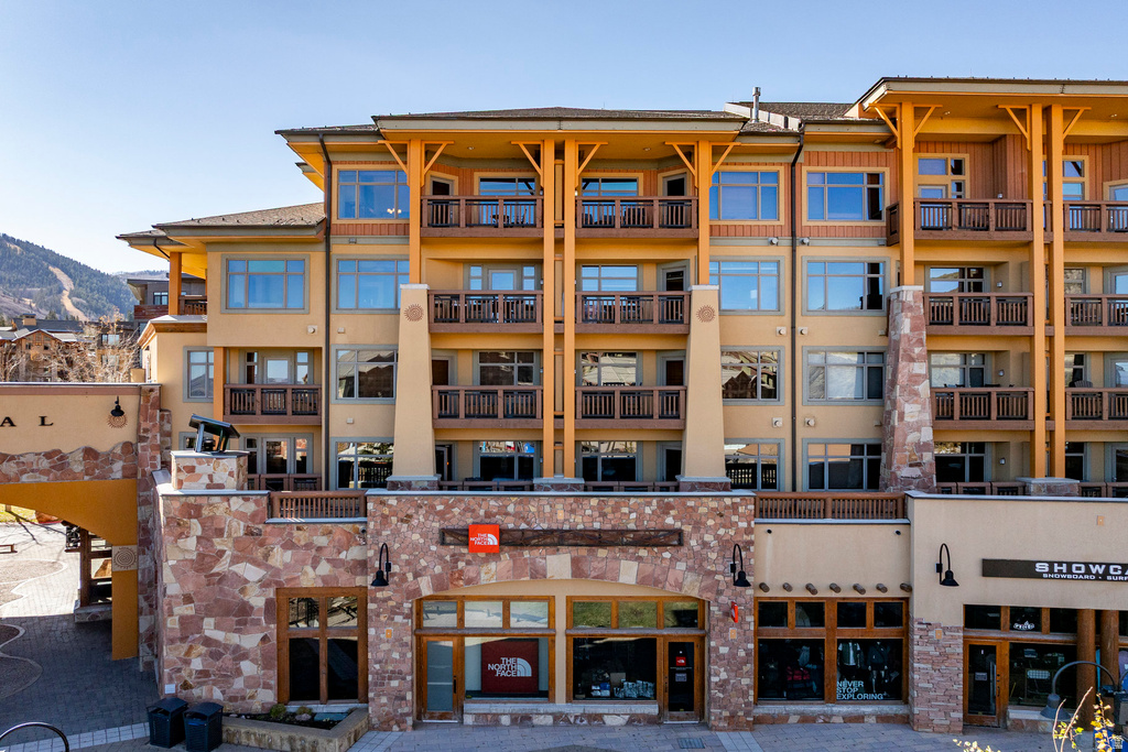 3720 SUNDIAL CT #B203 Park City, UT 84098