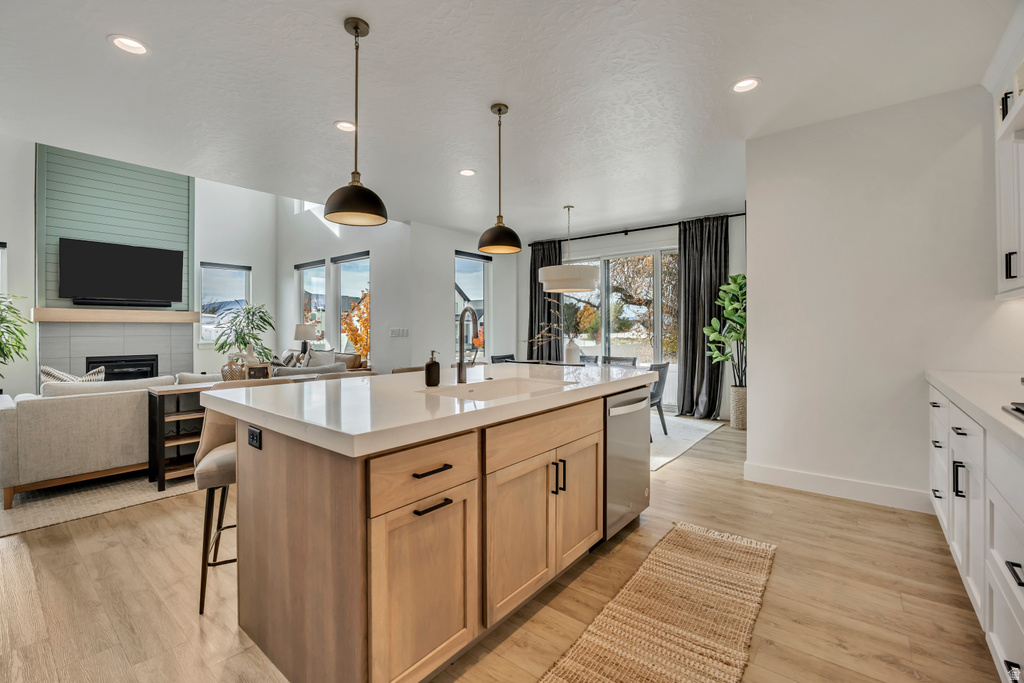 1301 N 900 W #12 Lehi, UT 84043