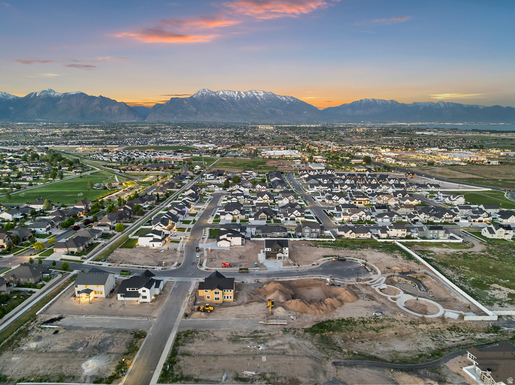 594 W DOMANICK WAY #2 Saratoga Springs, UT 84045