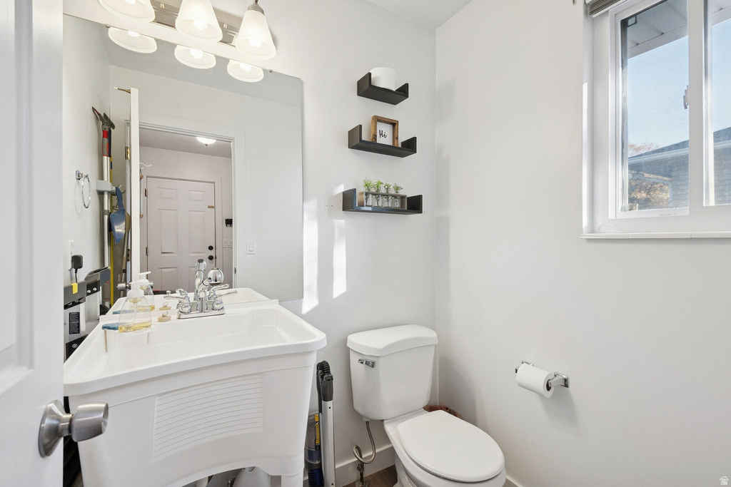 9635 S 1600 W South Jordan, UT 84095