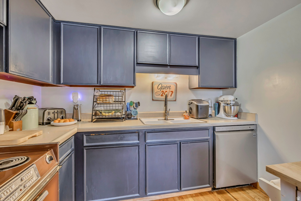 825 E THREE FOUNTAINS CIR #16 Murray, UT 84107