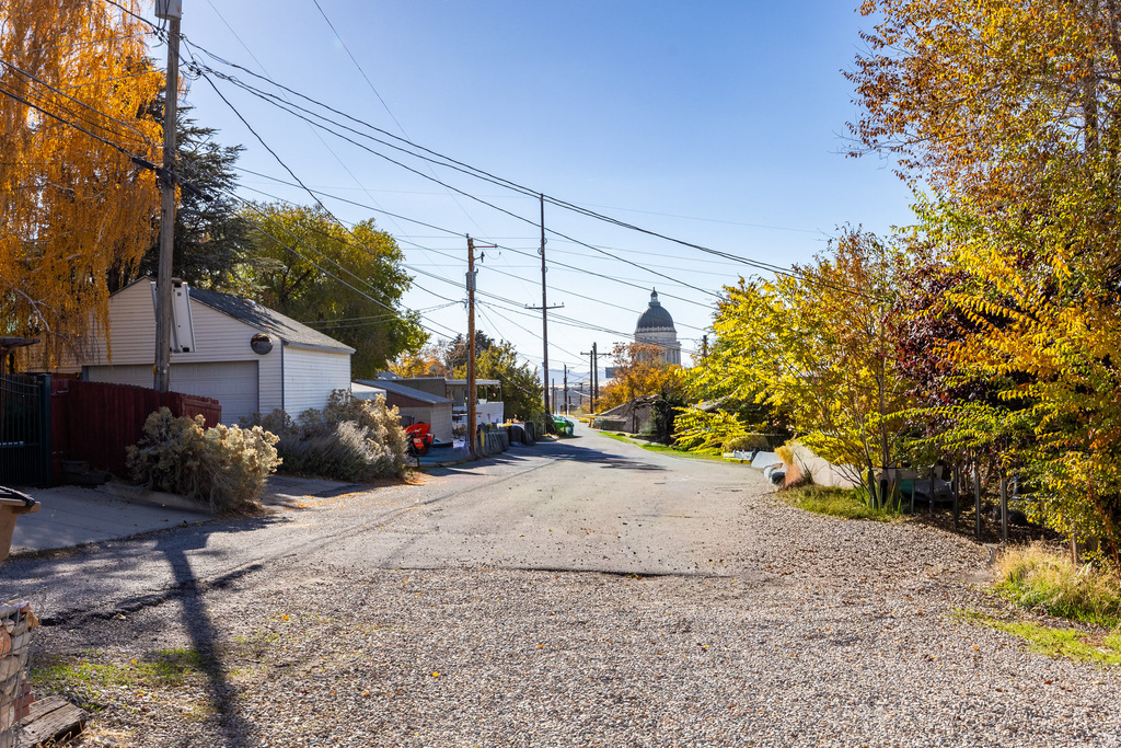 602 N DE SOTO ST Salt Lake City, UT 84103