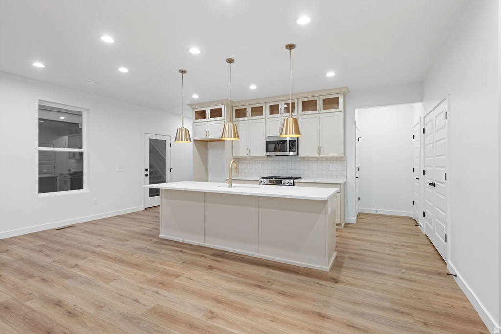 6984 W LAKE AVE South Jordan, UT 84009