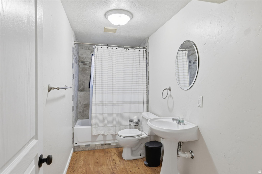 2545 W MOUNTAIN RD Tremonton, UT 84337