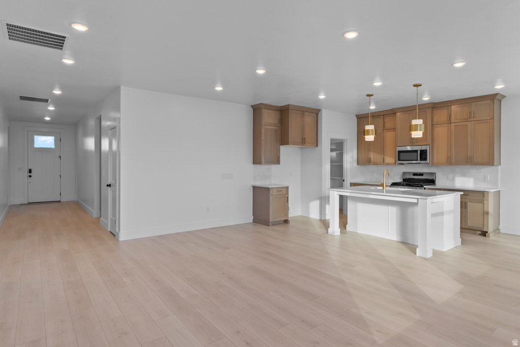 1506 SILVER CANOE LOOP Logan, UT 84321