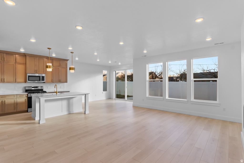 1506 SILVER CANOE LOOP Logan, UT 84321