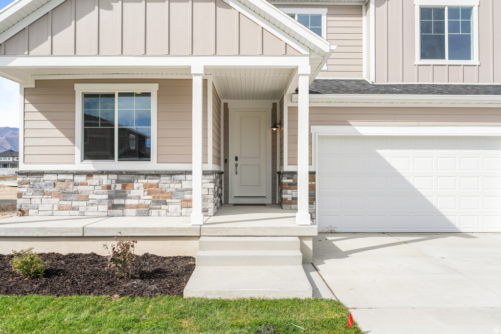 5477 N SADDLE STONE DR. #534 Eagle Mountain, UT 84005