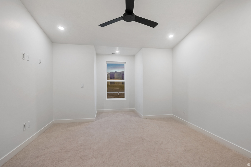 6988 W LAKE AVE South Jordan, UT 84009